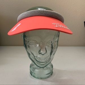Titleist woman’s sun hat